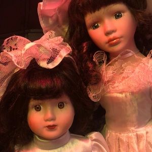 Wedding porcelain dolls